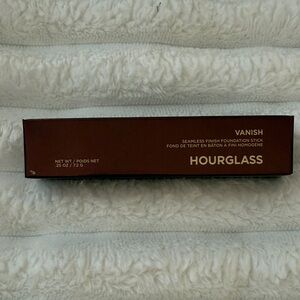 Hourglass Vanish Foundation Stick - cream